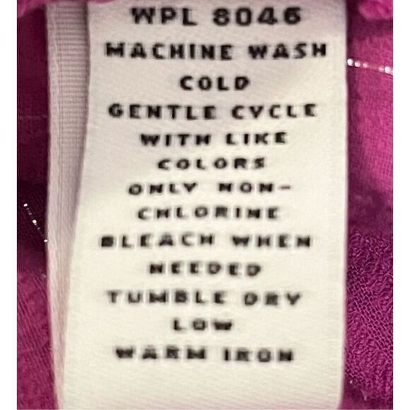 Style & Co Petite Fuchsia With Silver Strands Blouse Sz 6P GUC - Picture 4 of 4